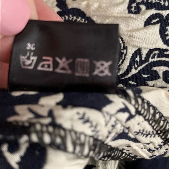 Loren KLaisrie Long Sleeve Pearl Embellished Neckline Dress Size EU 36/US 6 - Picture 13 of 13